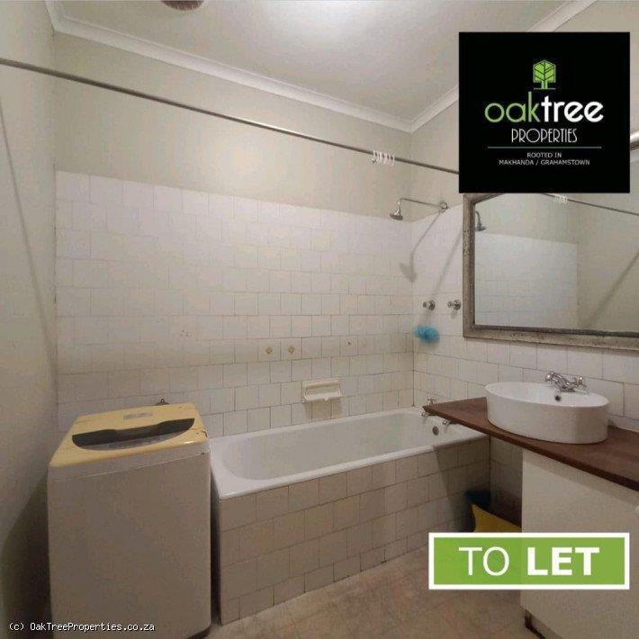 To Let 6 Bedroom Property for Rent in Grahamstown Eastern Cape